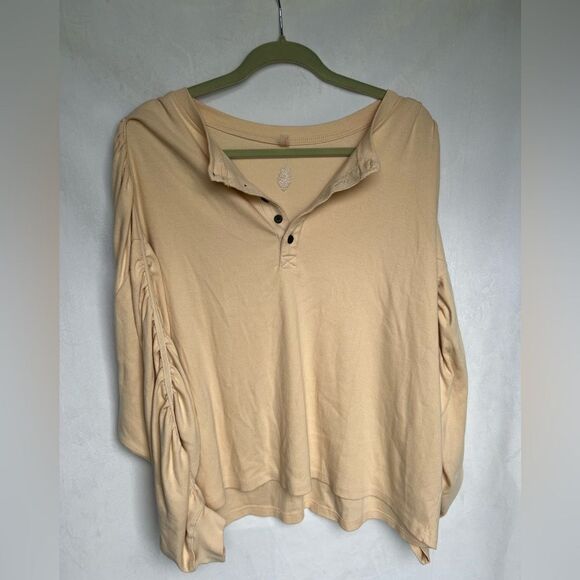 FREE PEOPLE | FP Movement Flow State Layer Top in Cream Color | Size L NWT - Picture 3 of 9